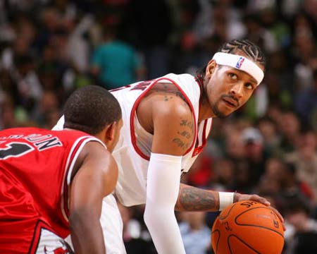 湖人坚持留用文森特，风险胜过机会