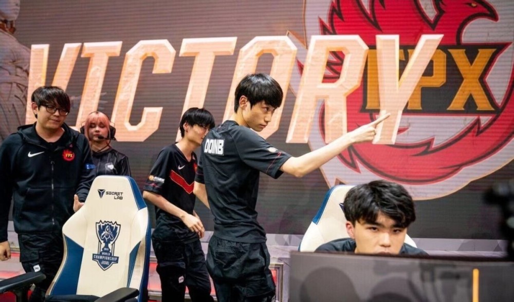 国足跟队记者：印尼的归化本不足为惧，可惜我们没有足够的硬实力