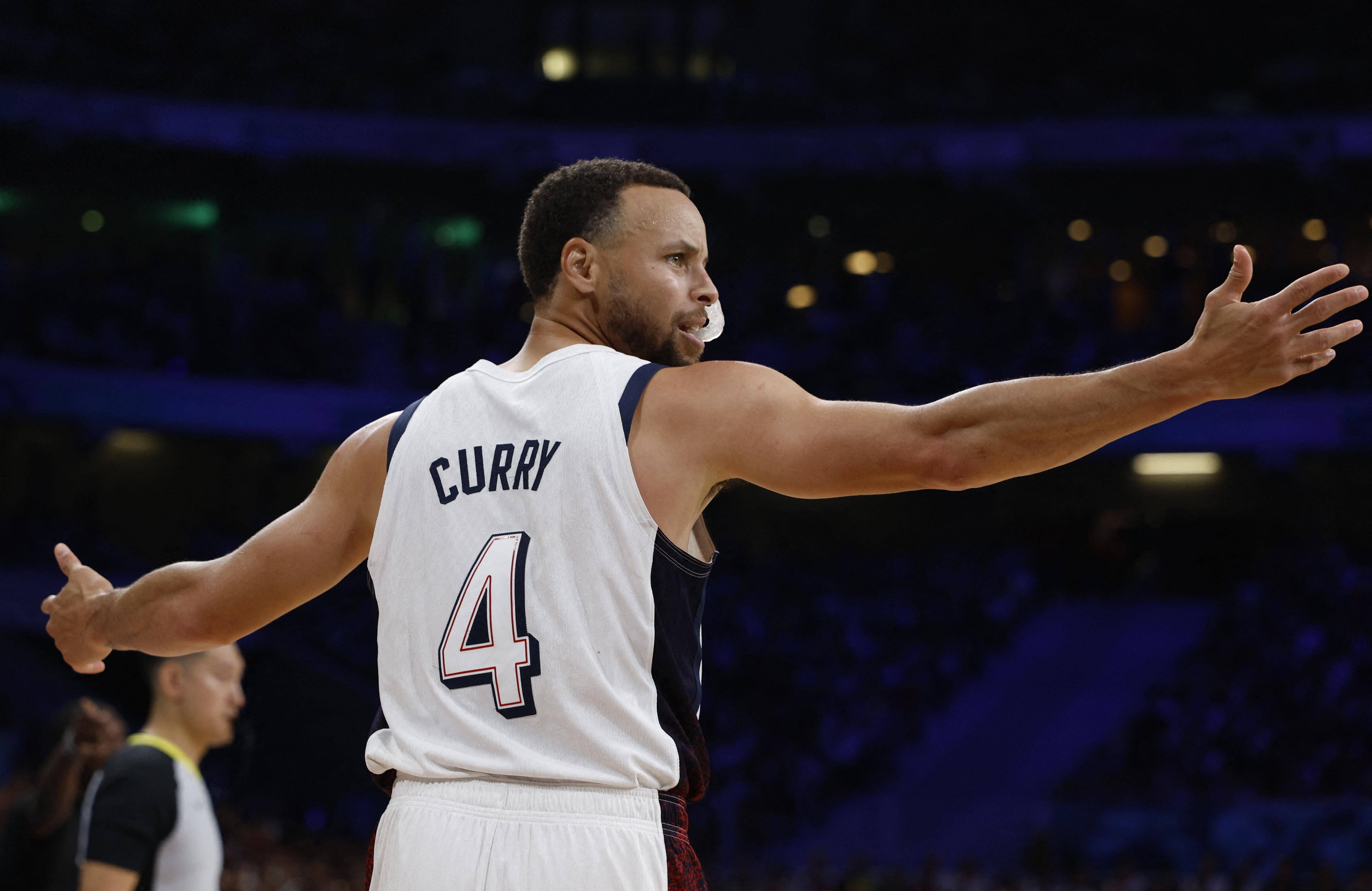 她就调整了 她就调整了