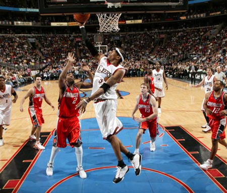 与群聊又避 与群聊又避